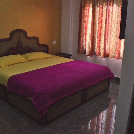 Rexon Residency Hotel Kattappana Exterior photo