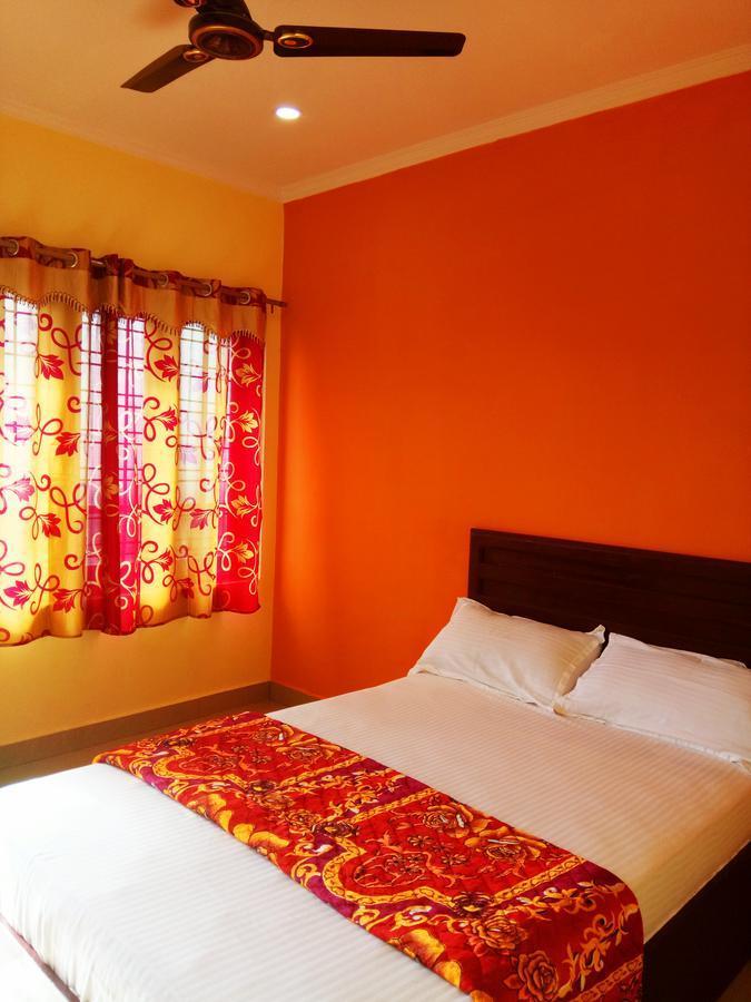 Rexon Residency Hotel Kattappana Exterior photo